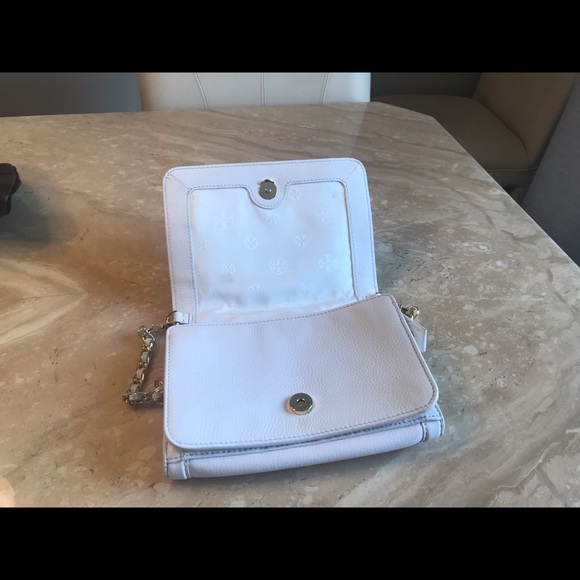 New never worn Tory Burch crossbody bag - Picture 7 of 7